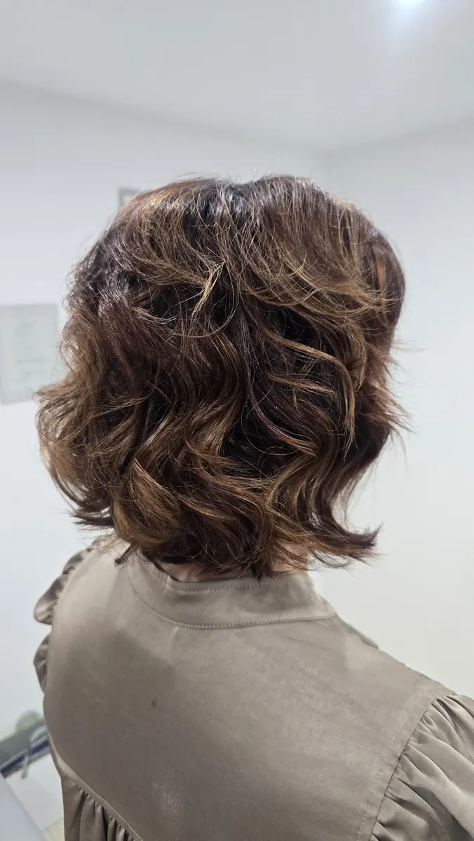 Brautfrisur für kurze Haare: Bob mit weichen Wellen
